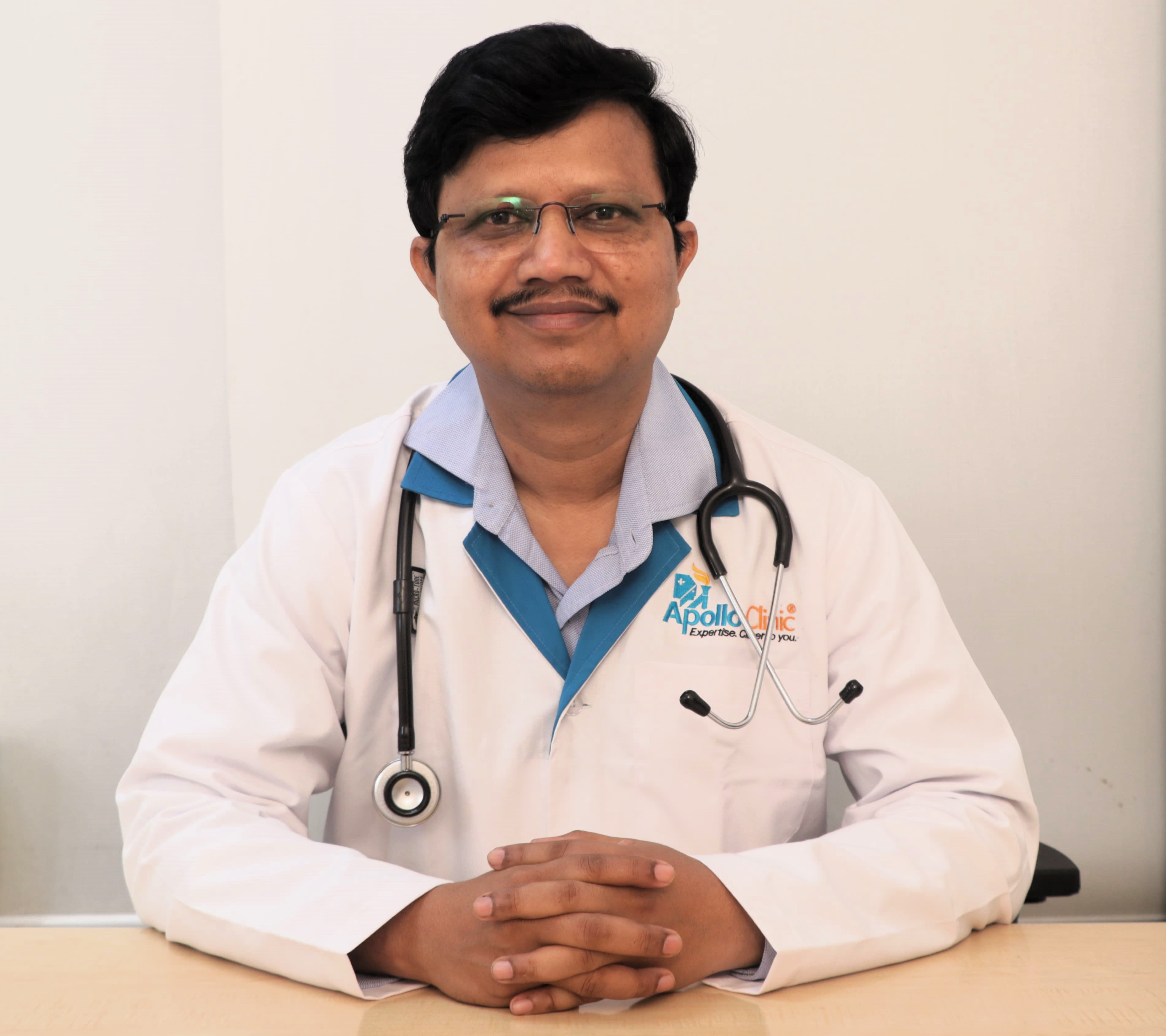 டாக்டர். சமீர் மத்ரே