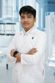 डॉ. प्रथ्युष व्ही