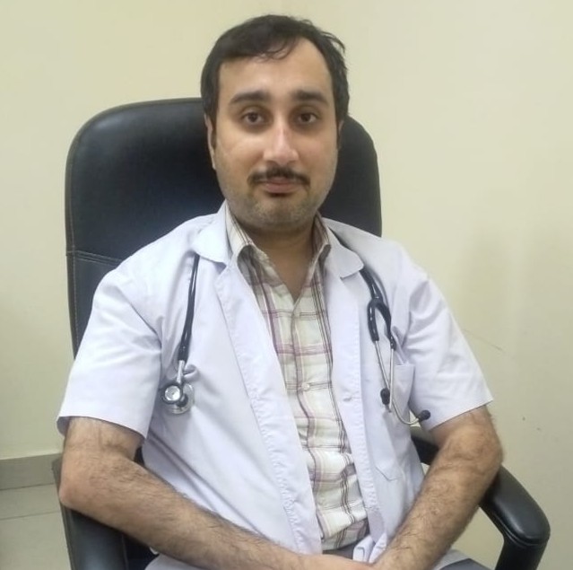 டாக்டர் அபிஷேக் சக்ரவர்த்தி