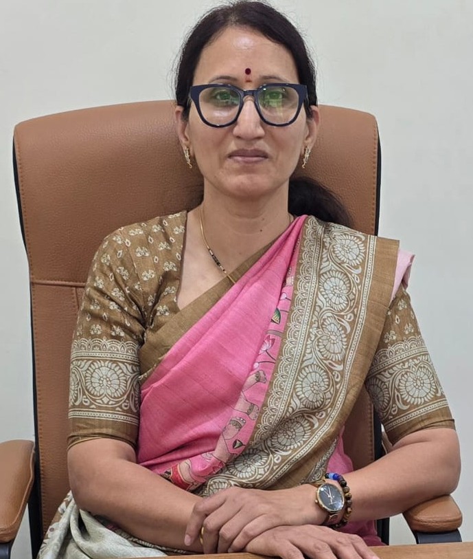 டாக்டர் நீதா நாக்நாத் சட்லா