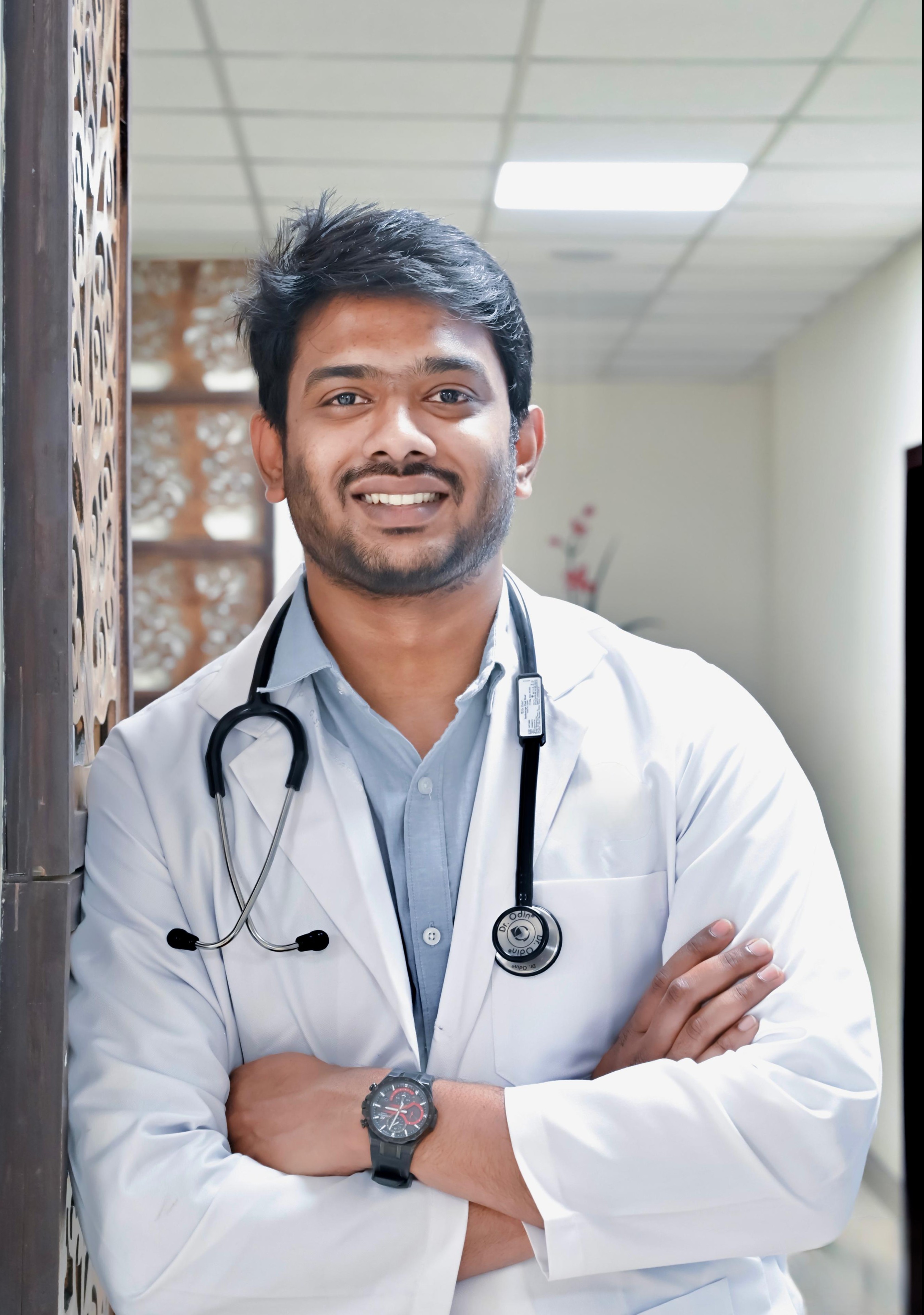 डॉ. रवी ससंक साई