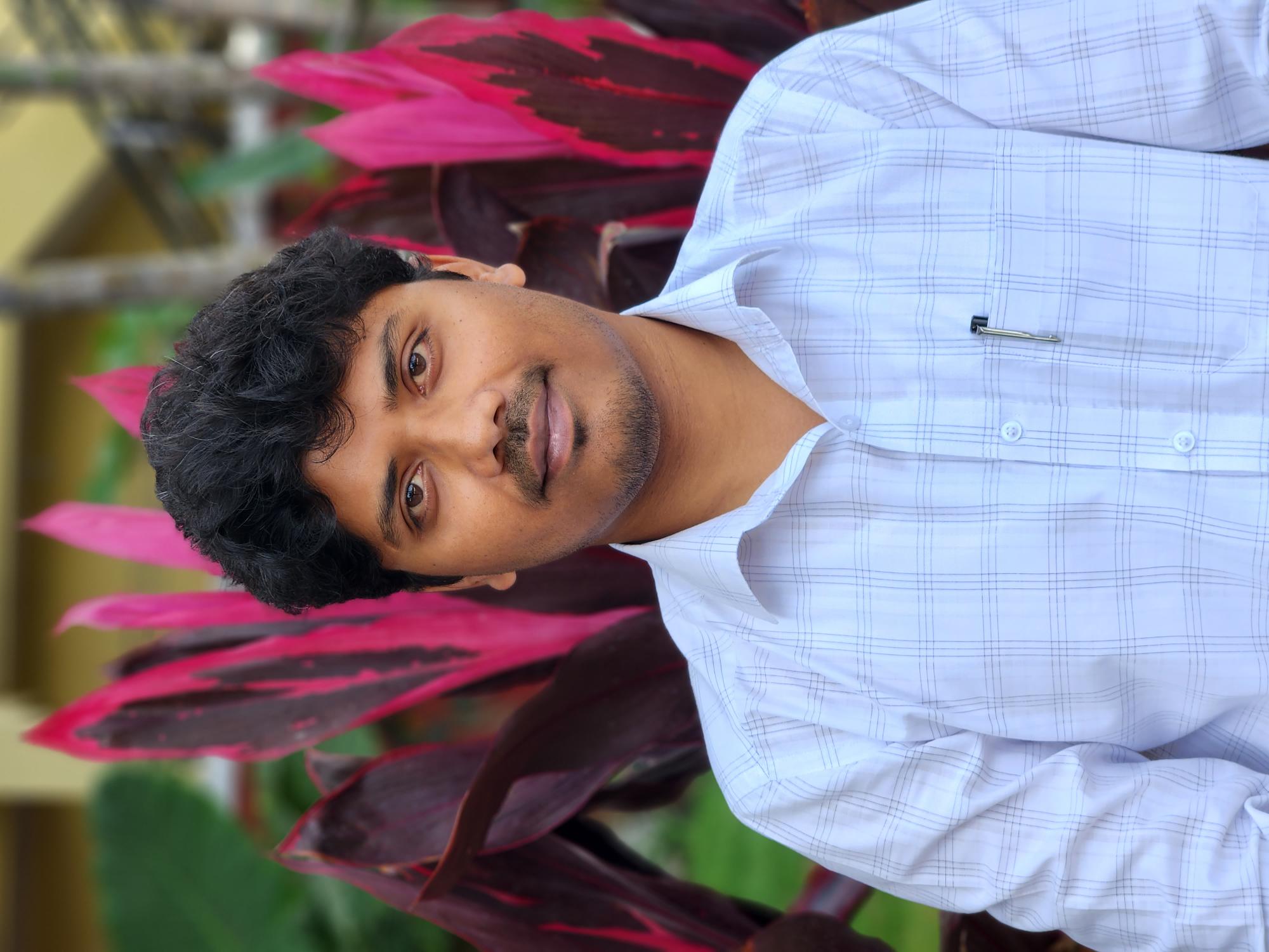 ডঃ কিরণ এস সাওয়েকার