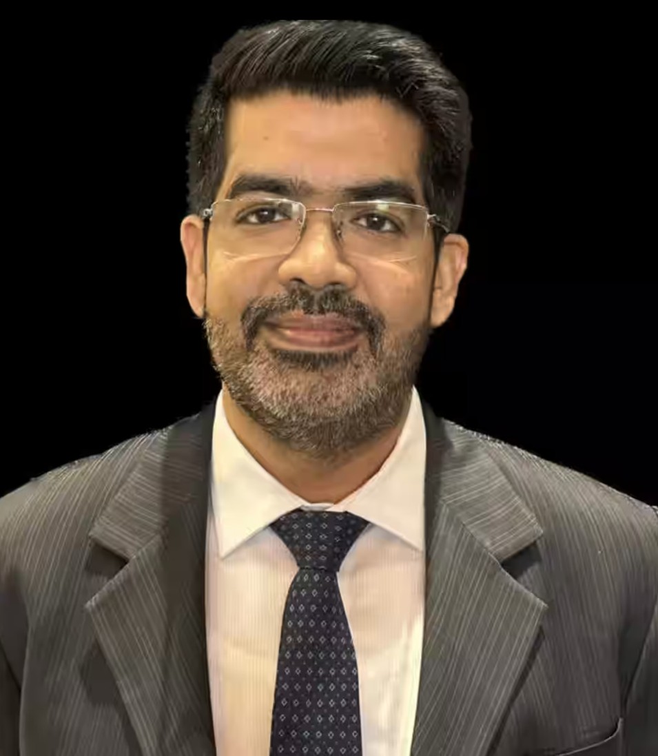 ડૉ. આર્ય રોય