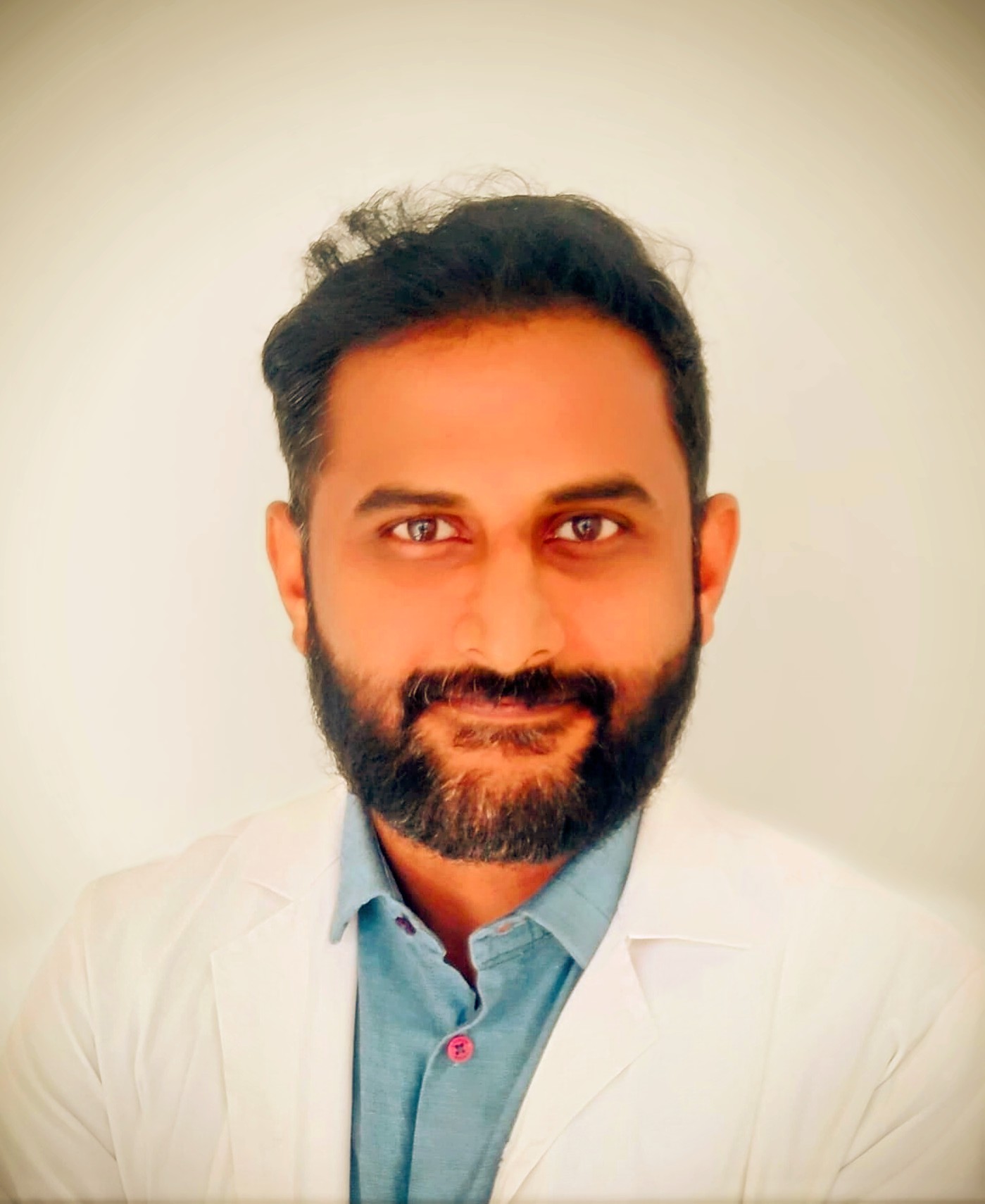 Dr. Manoj Shivaji Ghogare