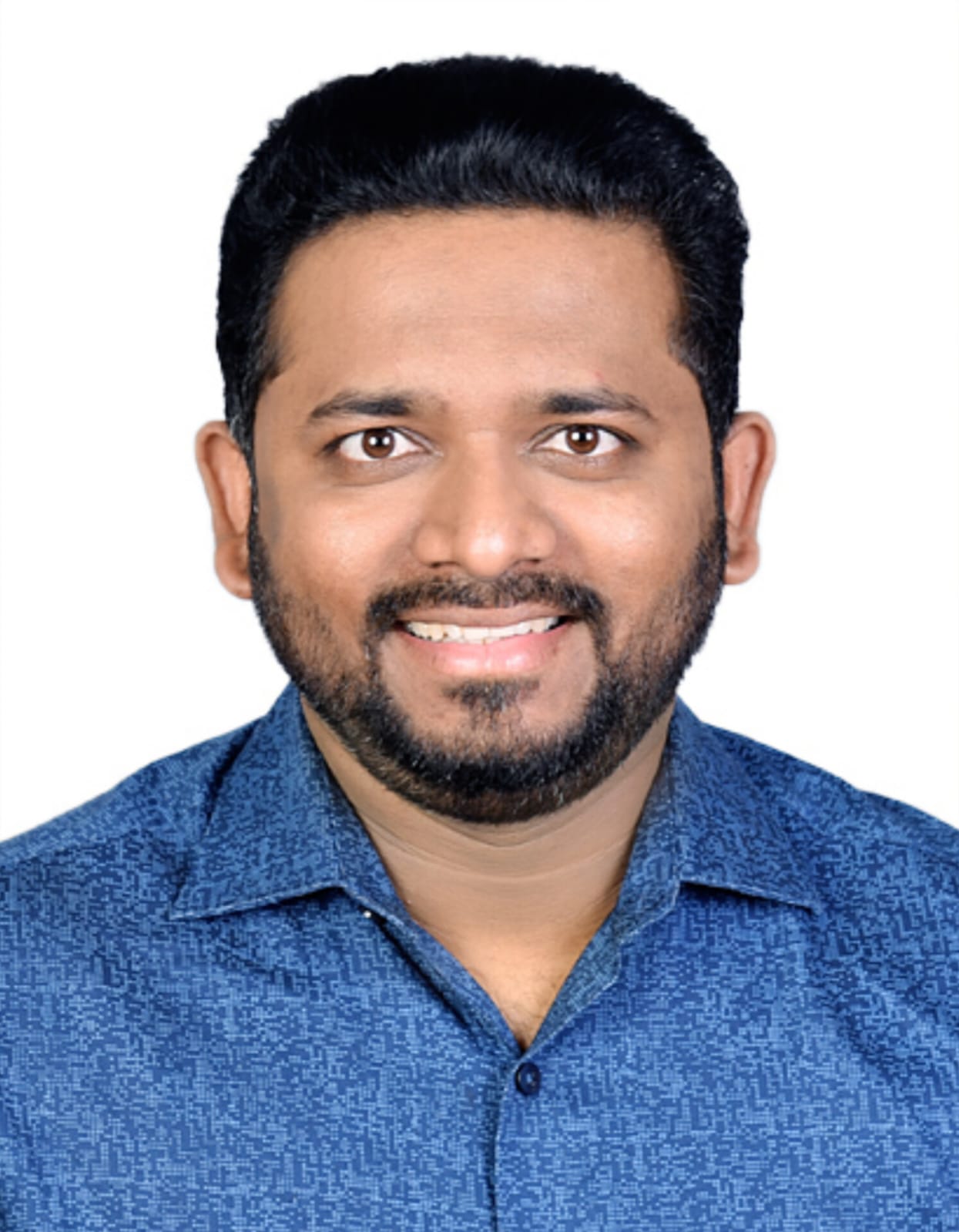 டாக்டர் ராகுல் மகர்