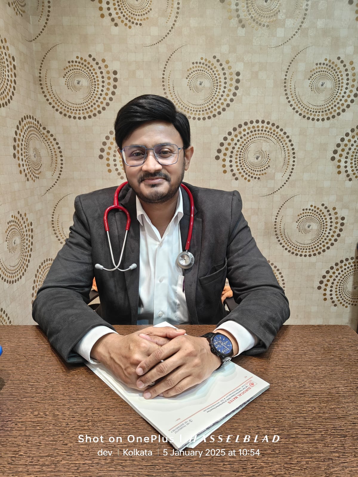 Dr. Dr.DEBJYOTI MANDAL